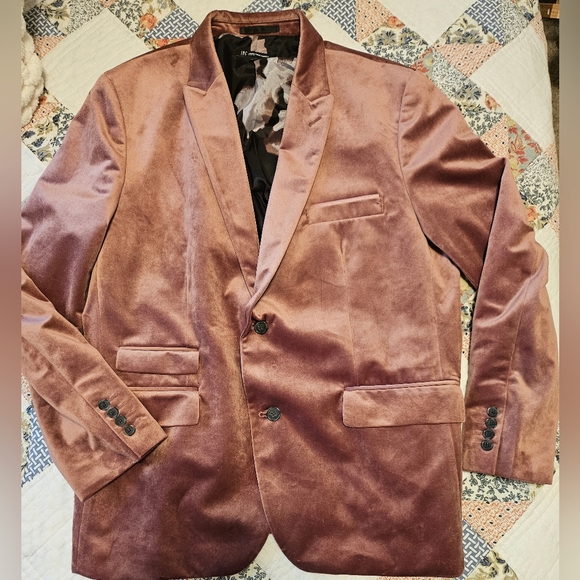 Men's I.N.C. Velvet Blazer and Pants Set in Mauve - Picture 2 of 13